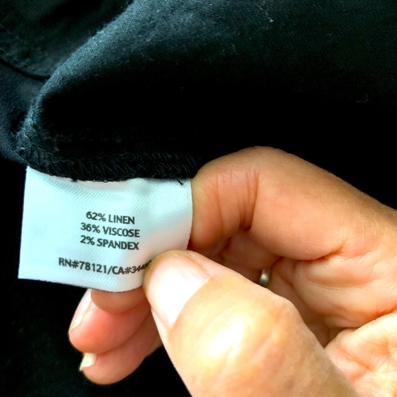 Eileen Fisher cropped pants. - Picture 3 of 6